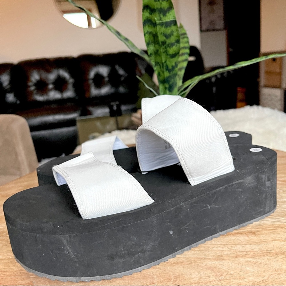 Urban Outfitters Neoprene Platform Sandals